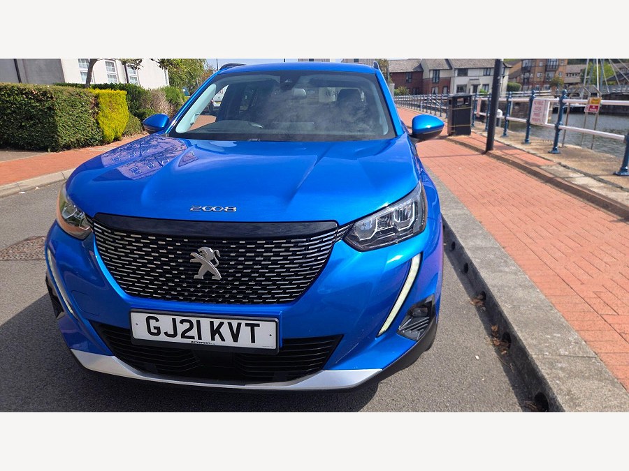 2021 Peugeot 2008 photo 14
