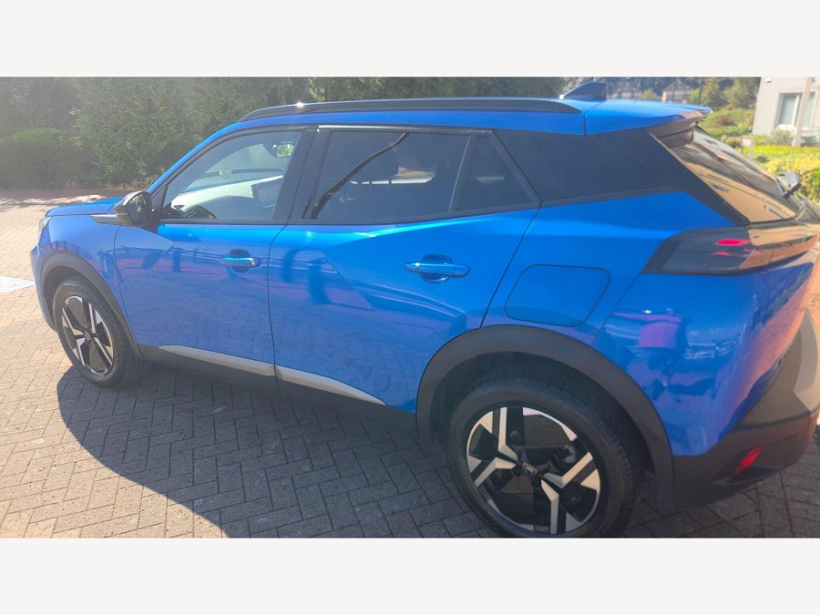 2023 Peugeot 2008 photo 10