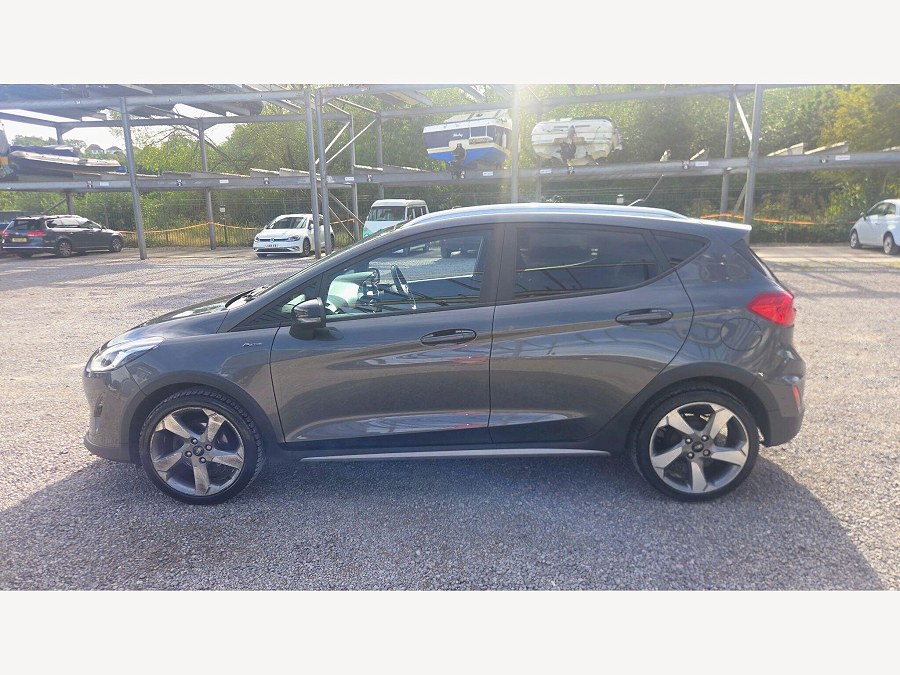 2019 Ford Fiesta photo 7