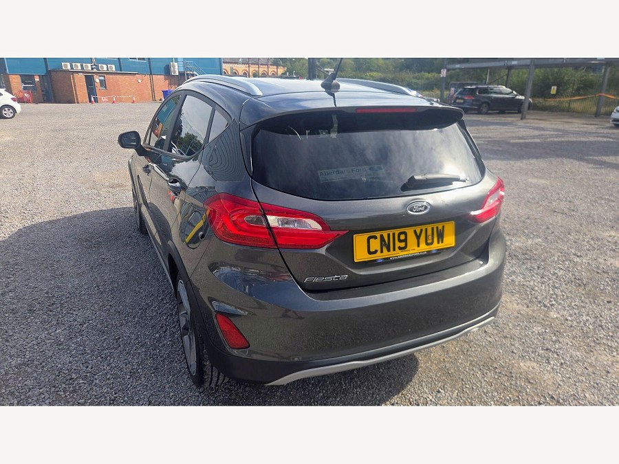 2019 Ford Fiesta photo 10