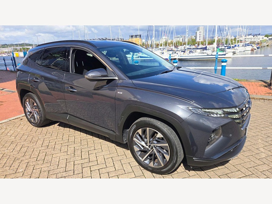 2023 Hyundai TUCSON photo 3