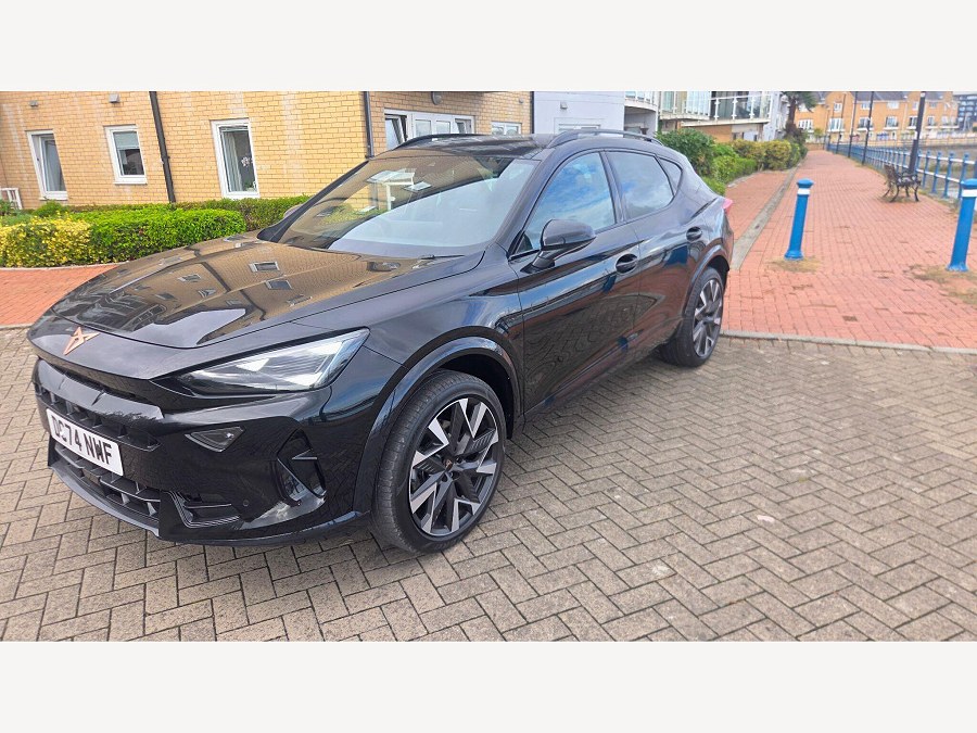2025 CUPRA Formentor photo 6