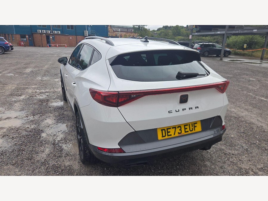 2023 CUPRA Formentor photo 8