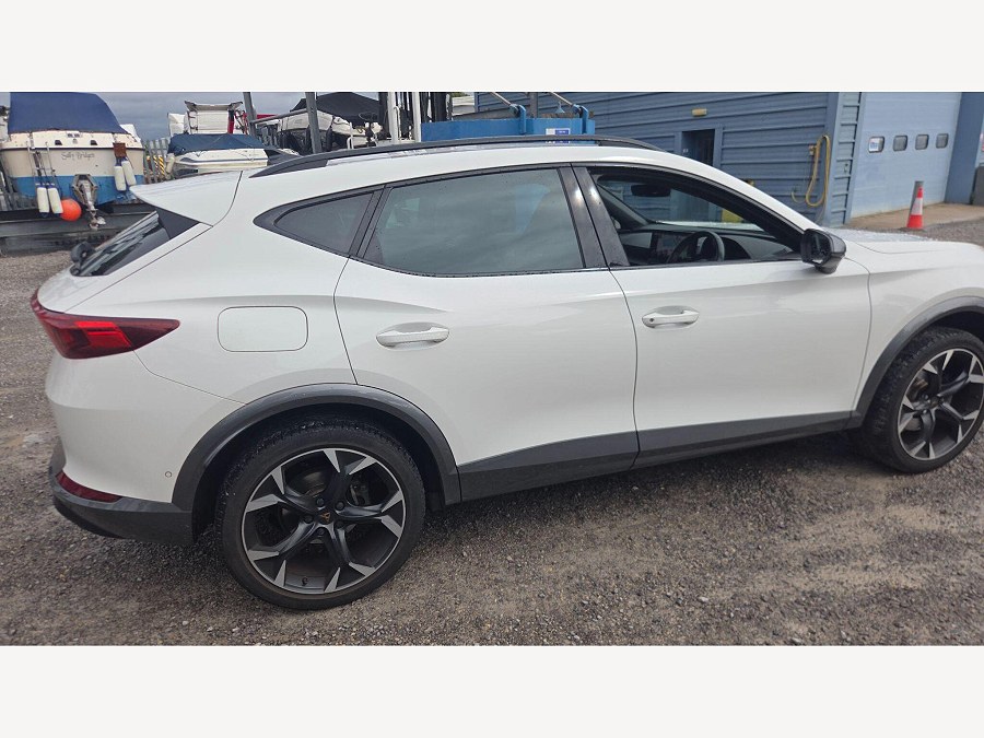 2023 CUPRA Formentor photo 14