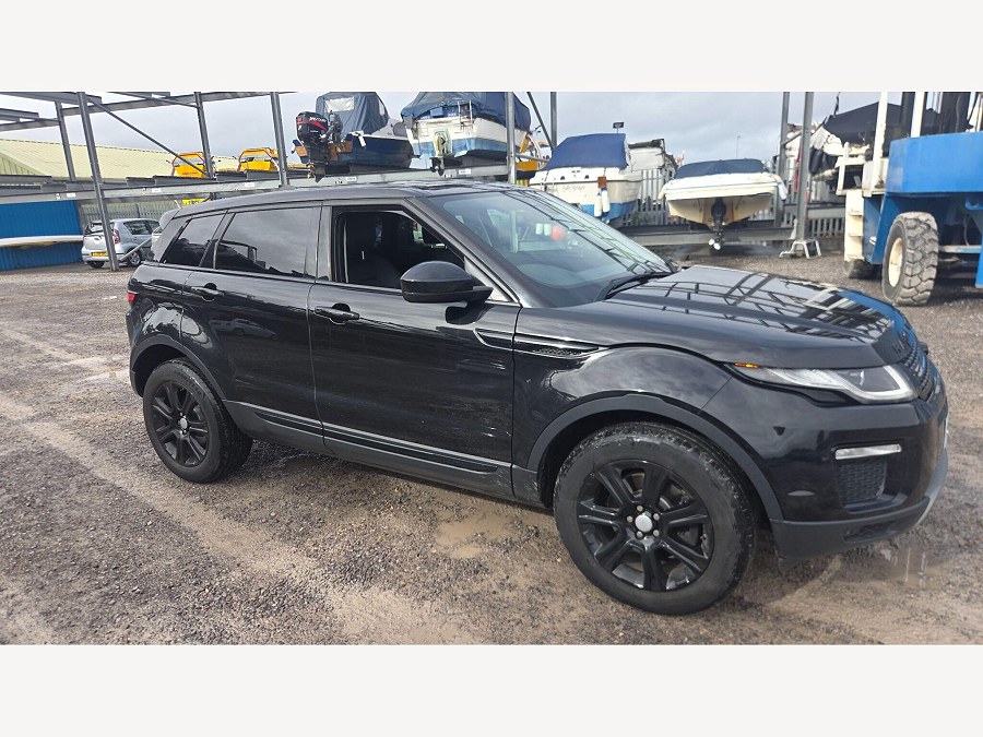 2019 Land Rover Range Rover Evoque photo 2