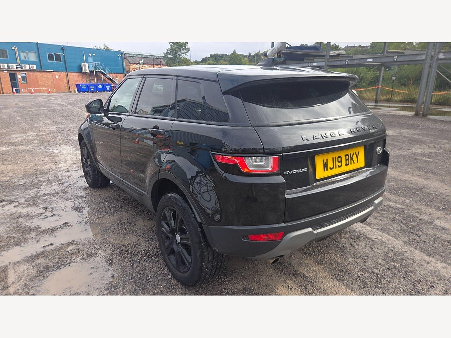 2019 Land Rover Range Rover Evoque photo 12