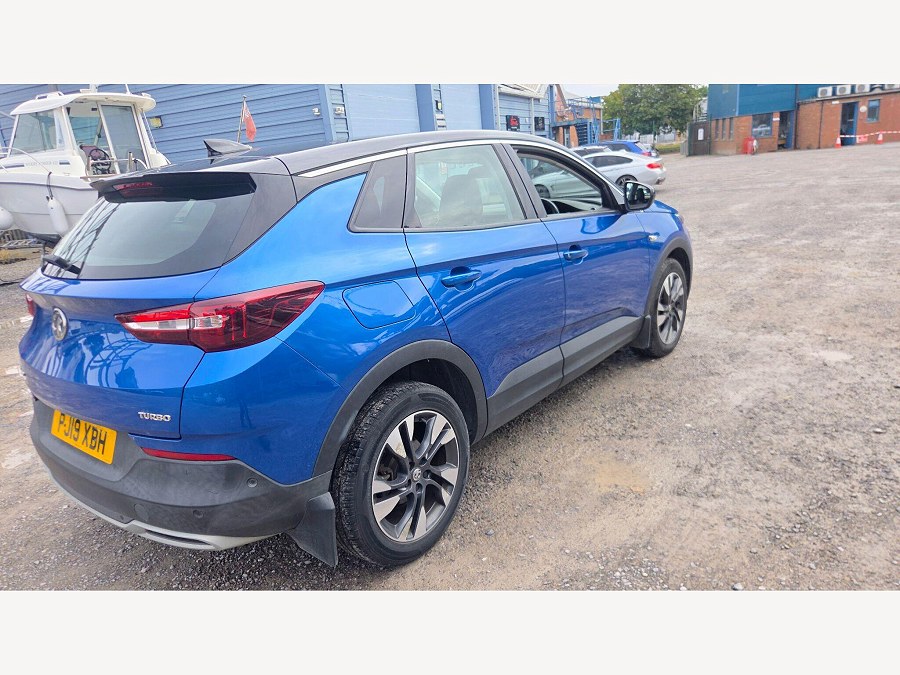 2019 Vauxhall Grandland X photo 14