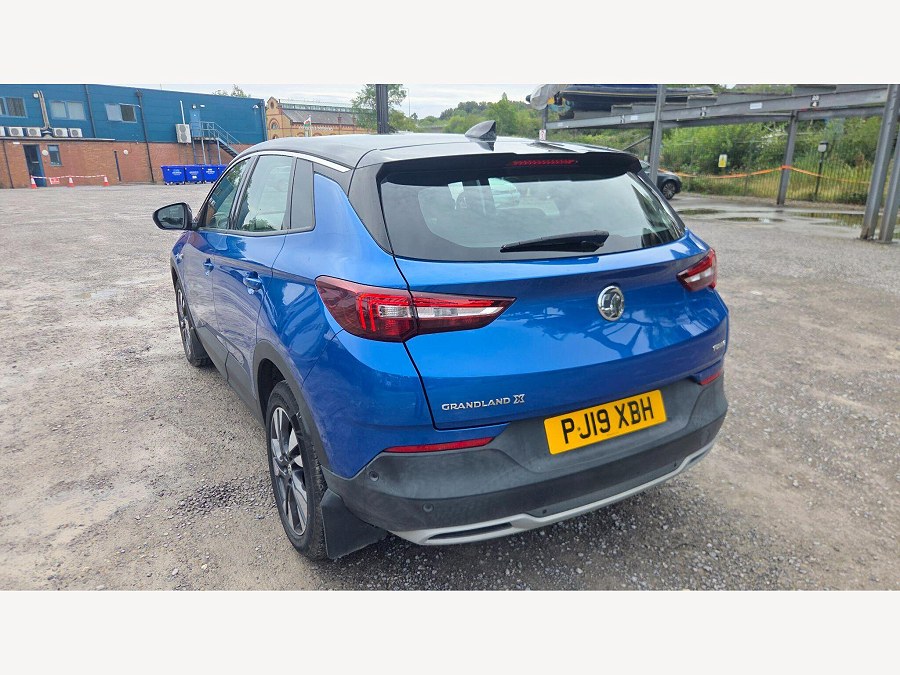 2019 Vauxhall Grandland X photo 11
