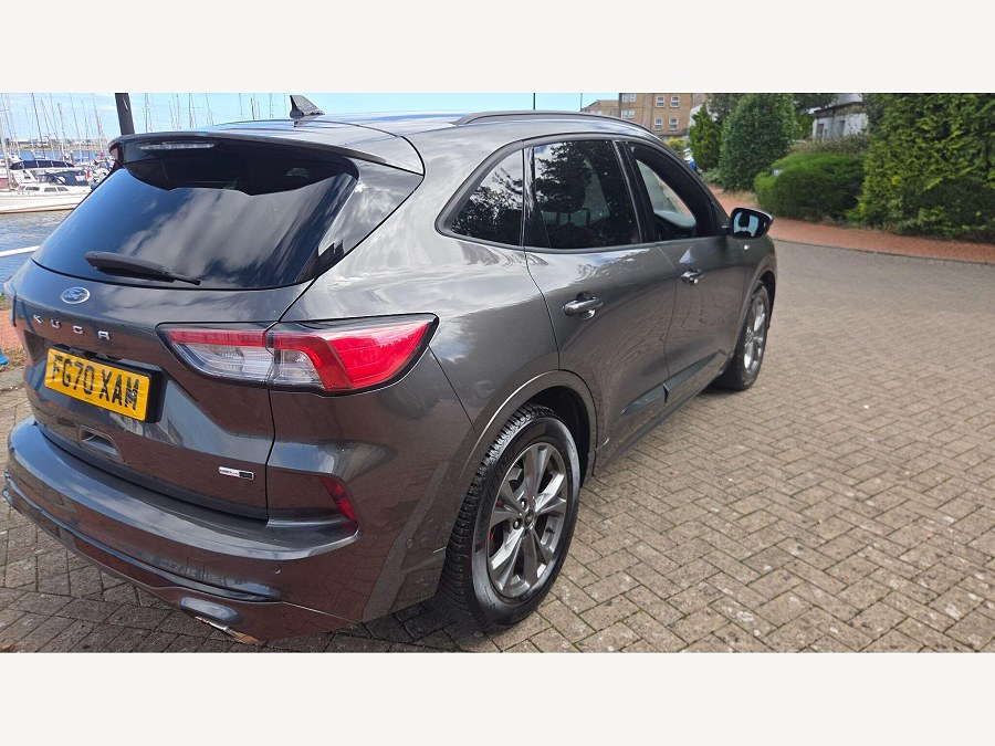 2020 Ford Kuga photo 11