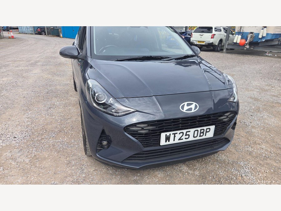 2025 Hyundai i10 photo 3