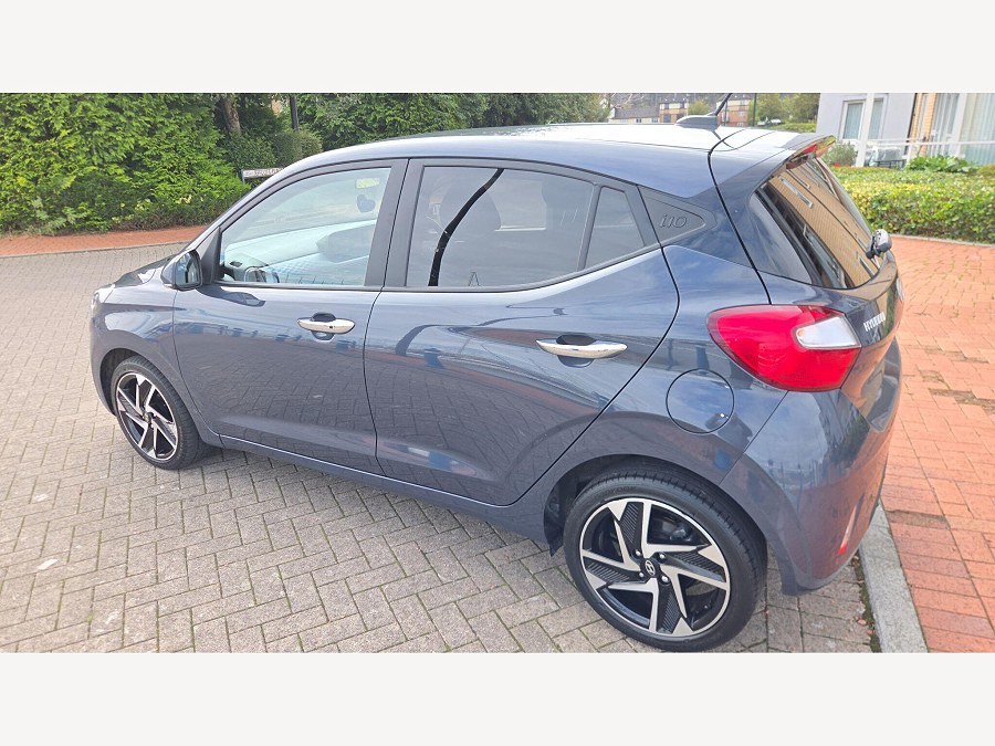 2025 Hyundai i10 photo 11