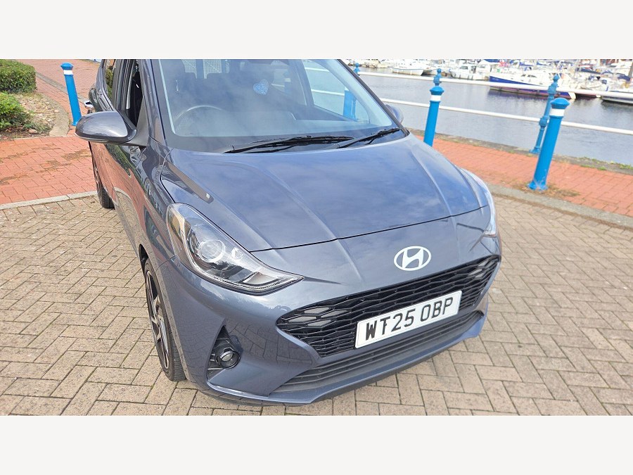 2025 Hyundai i10 photo 9
