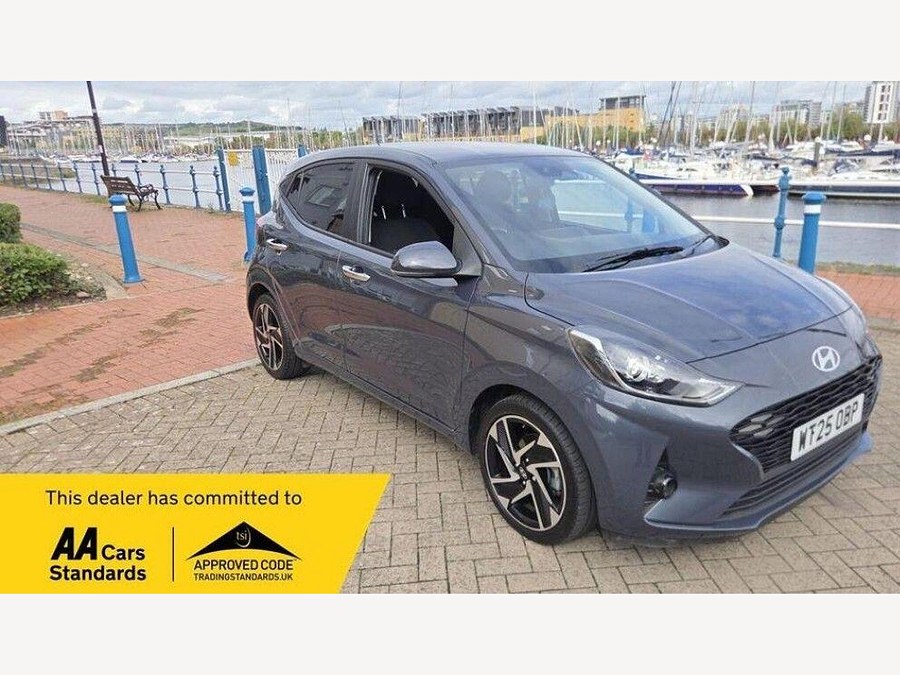 2025 Hyundai i10 photo 2