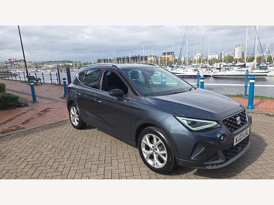 2023 SEAT Arona photo 3