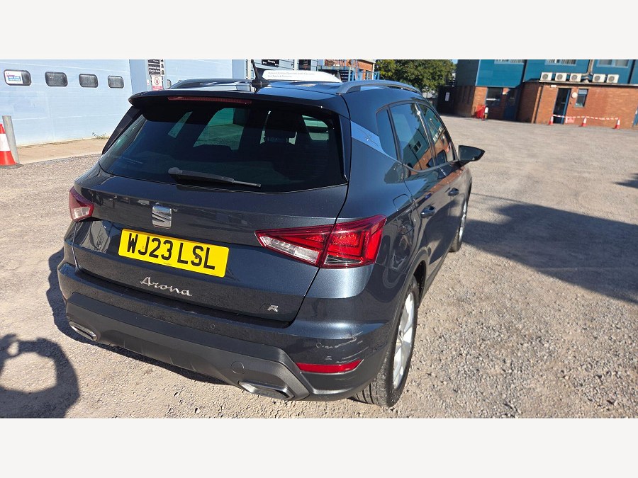 2023 SEAT Arona photo 9