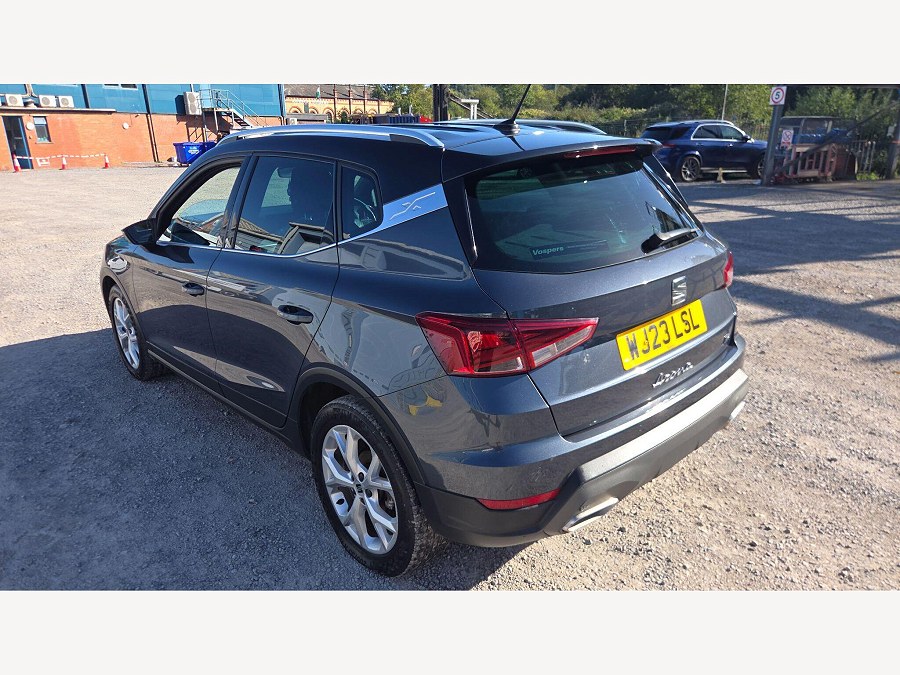 2023 SEAT Arona photo 6