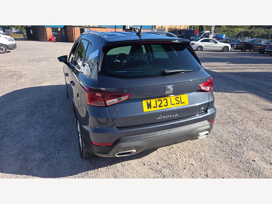 2023 SEAT Arona photo 11