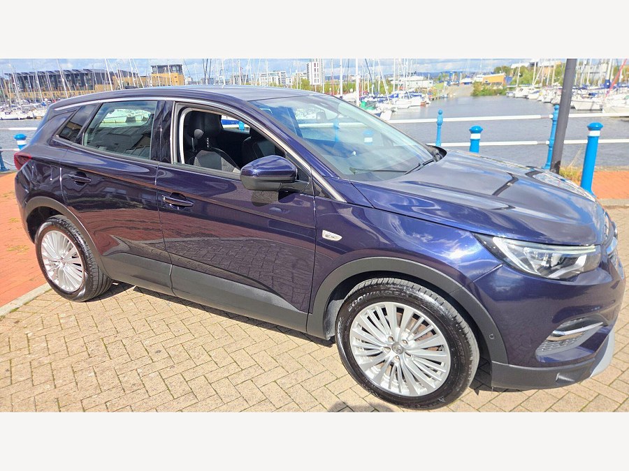 2019 Vauxhall Grandland X photo 3