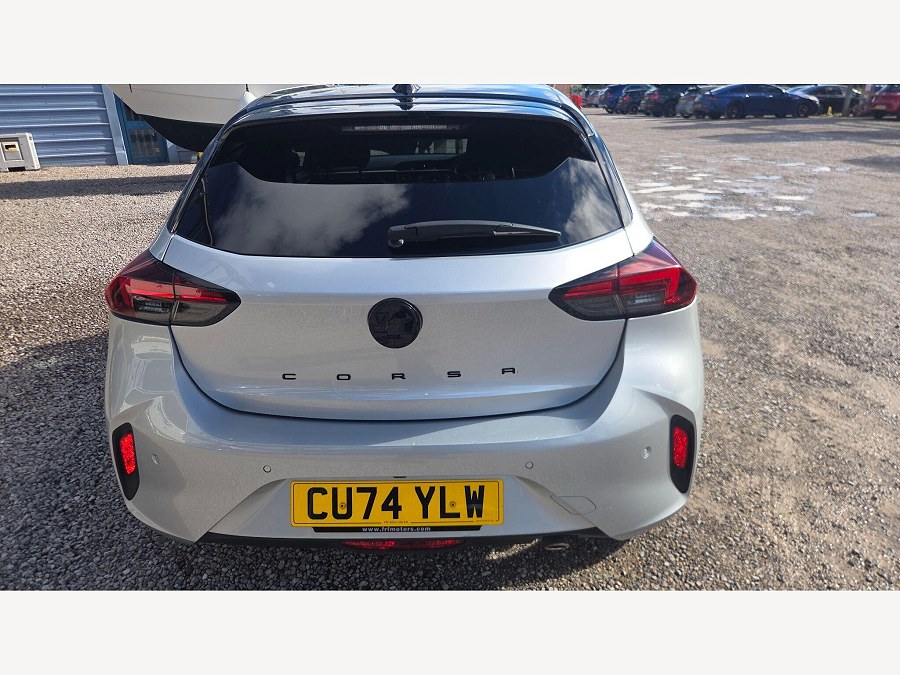 2024 Vauxhall Corsa photo 9