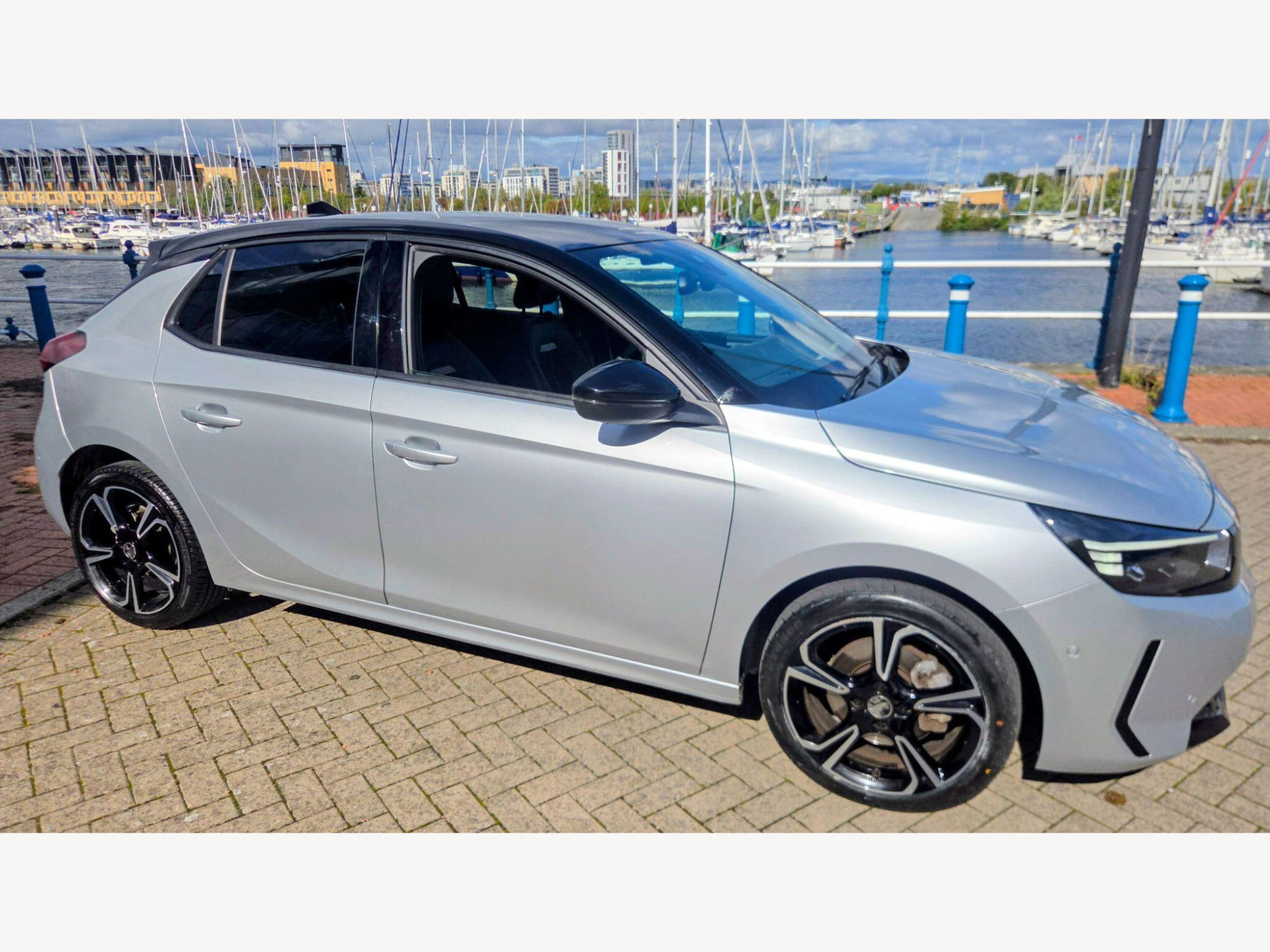 Vauxhall Corsa photo 2