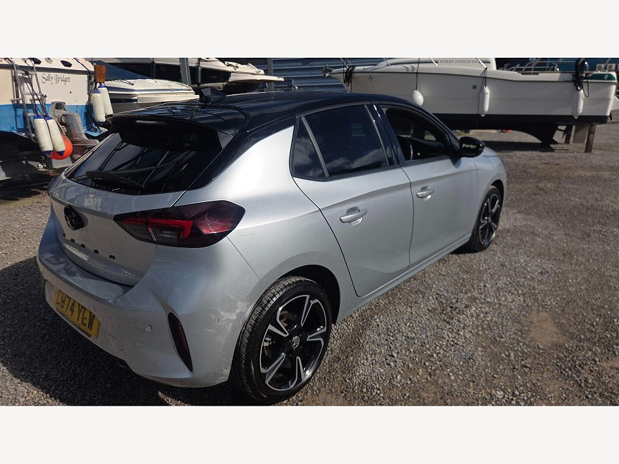 2024 Vauxhall Corsa photo 14