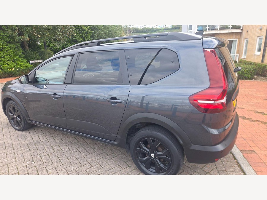 2022 Dacia Jogger photo 7