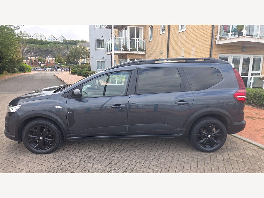 2022 Dacia Jogger photo 8