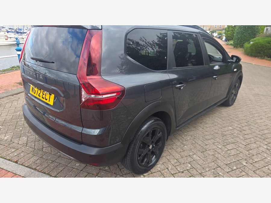 2022 Dacia Jogger photo 14