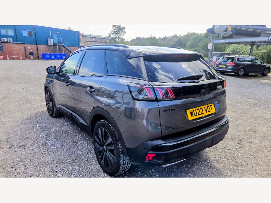 2022 Peugeot 3008 photo 12