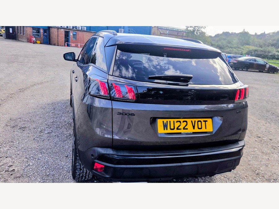 2022 Peugeot 3008 photo 13