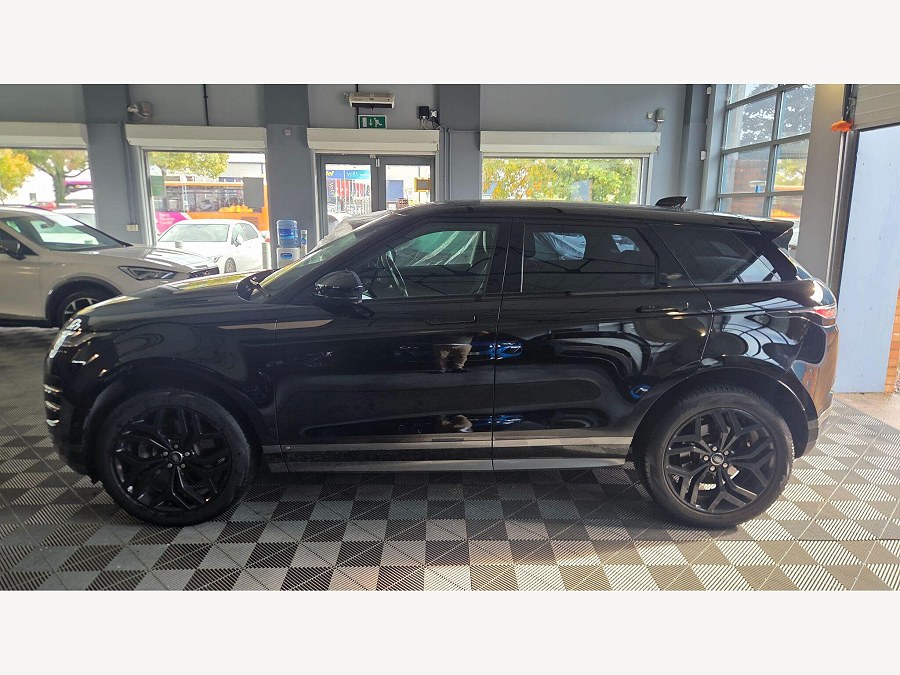 2019 Land Rover Range Rover Evoque photo 6