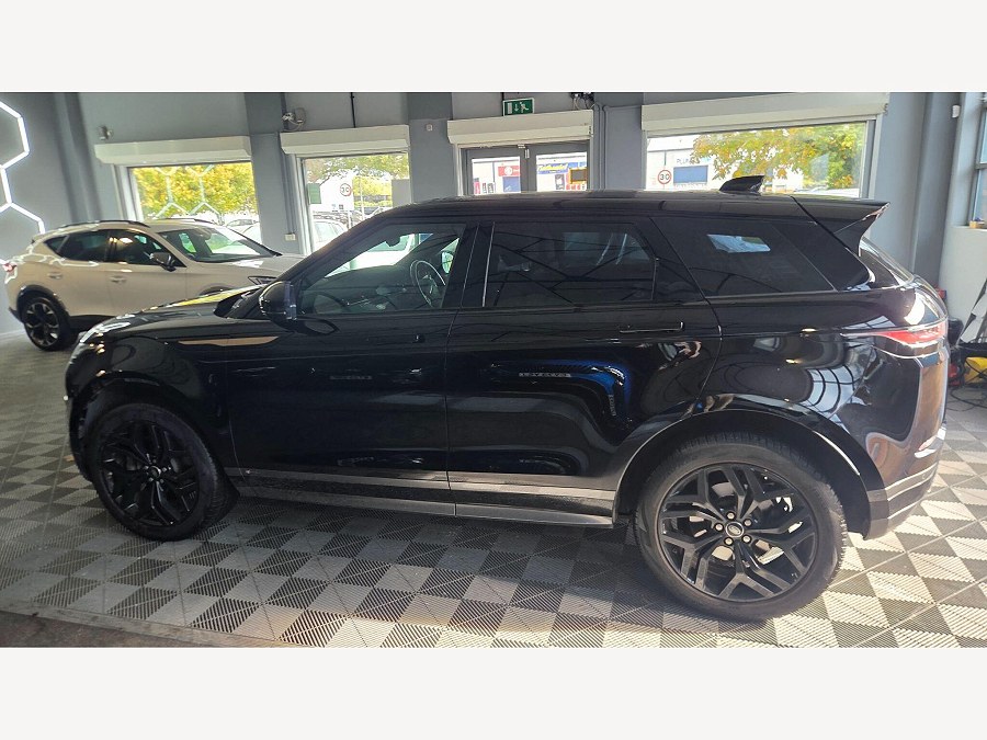 2019 Land Rover Range Rover Evoque photo 11
