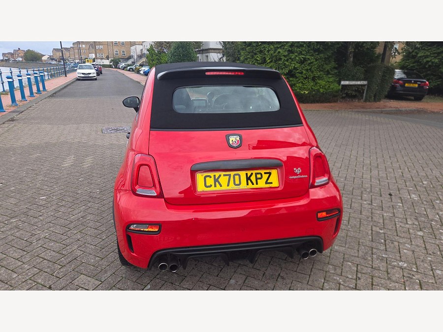 2020 Abarth 595C photo 11