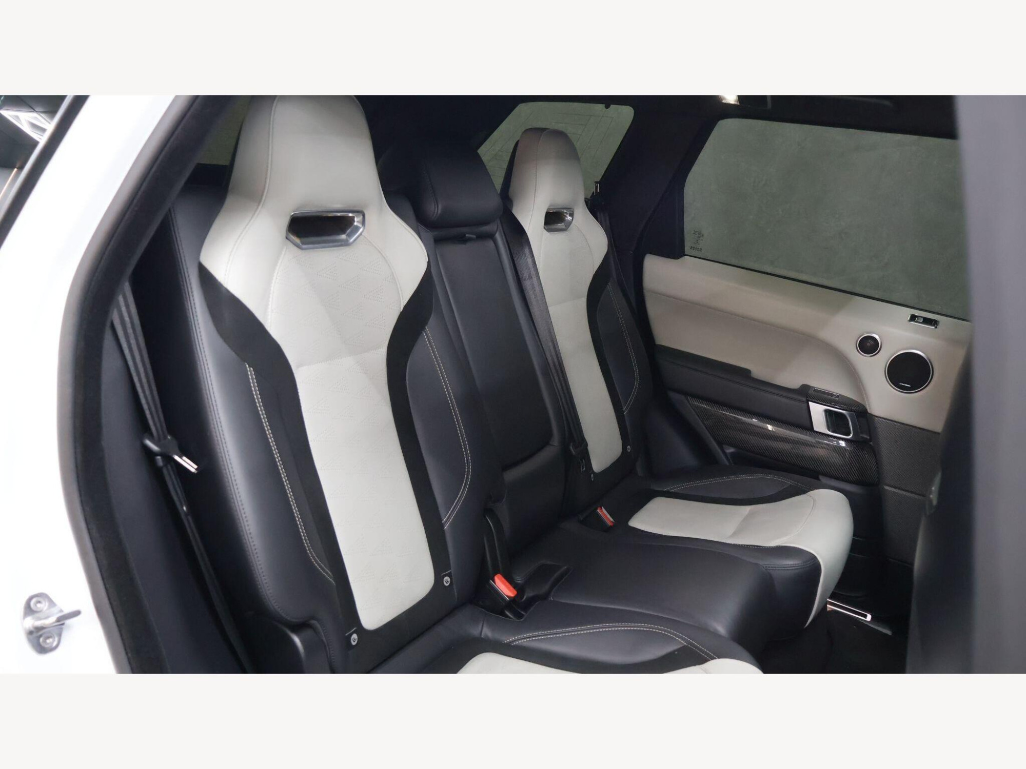 2018 Land Rover Range Rover Sport image 54