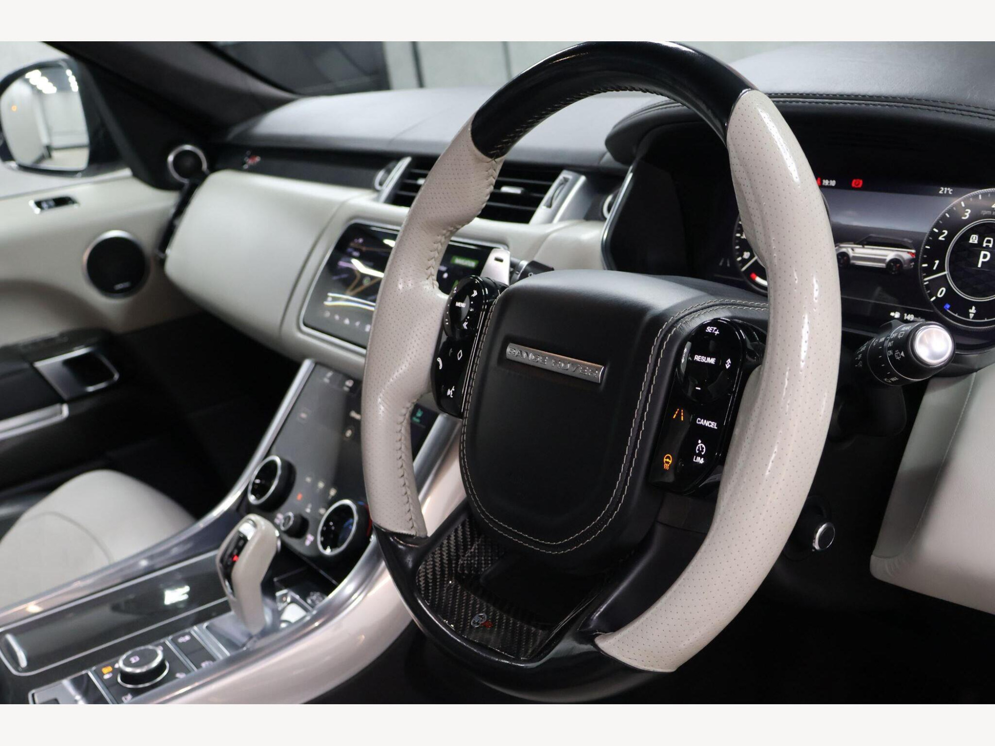 2018 Land Rover Range Rover Sport image 38