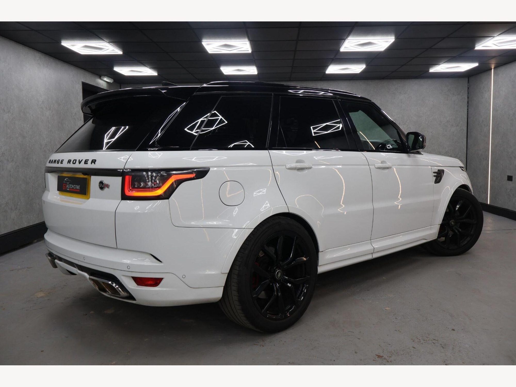 2018 Land Rover Range Rover Sport image 8