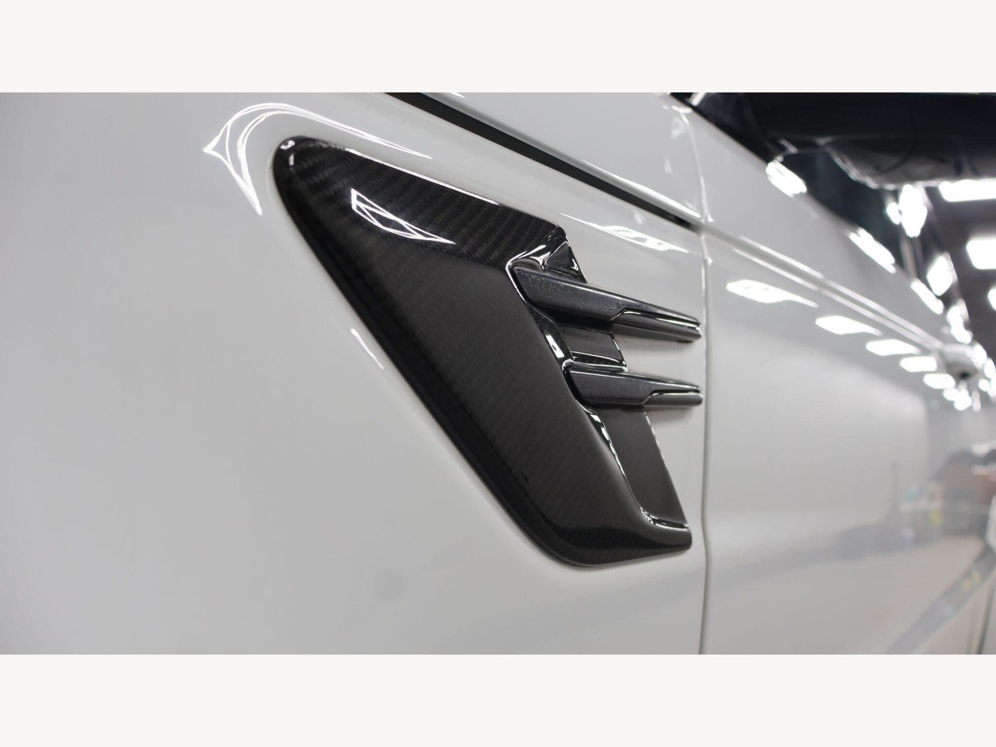 2018 Land Rover Range Rover Sport image 12