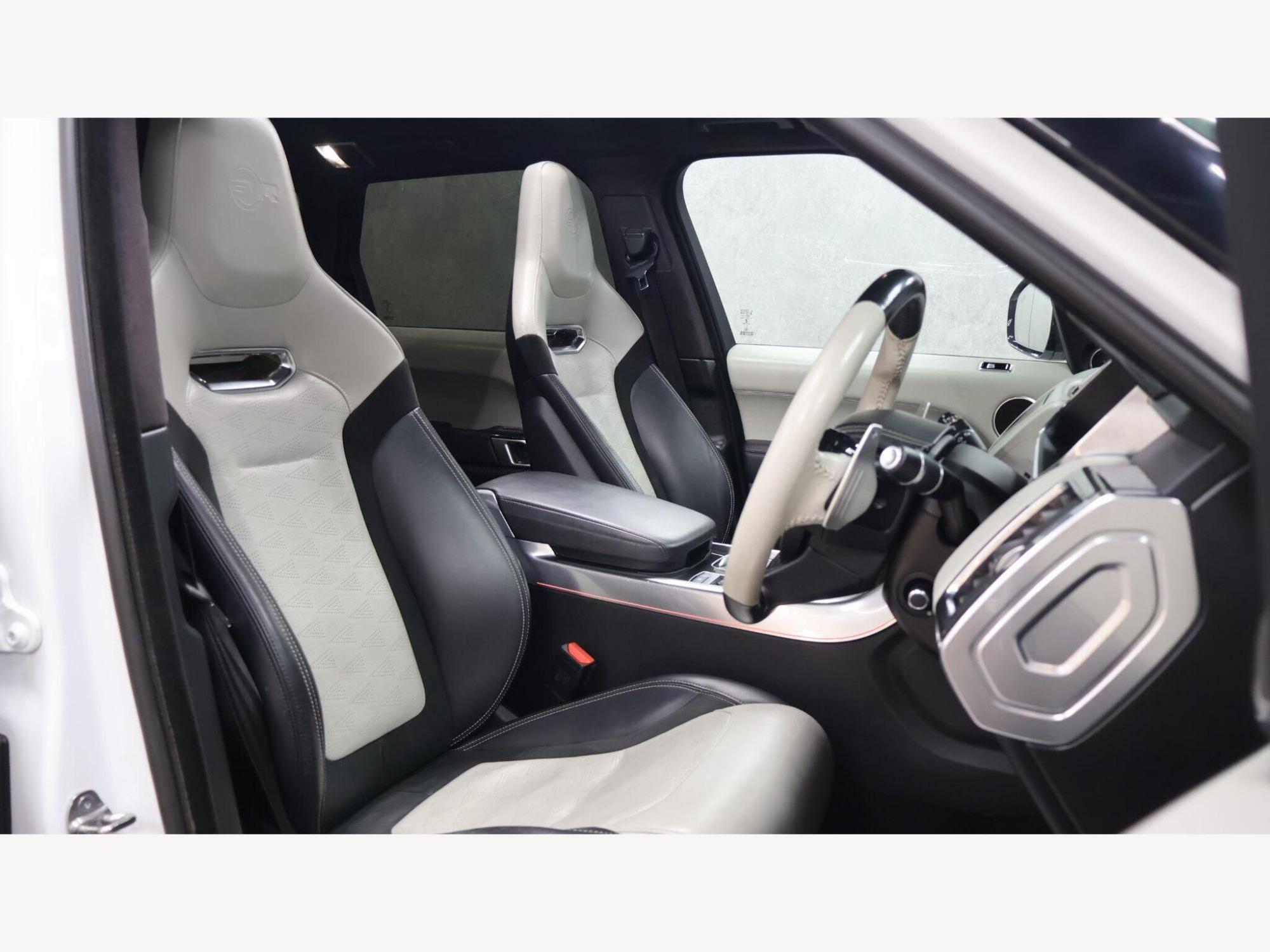 2018 Land Rover Range Rover Sport image 49