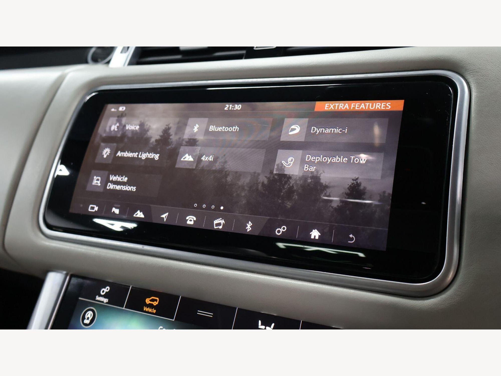 2018 Land Rover Range Rover Sport image 32