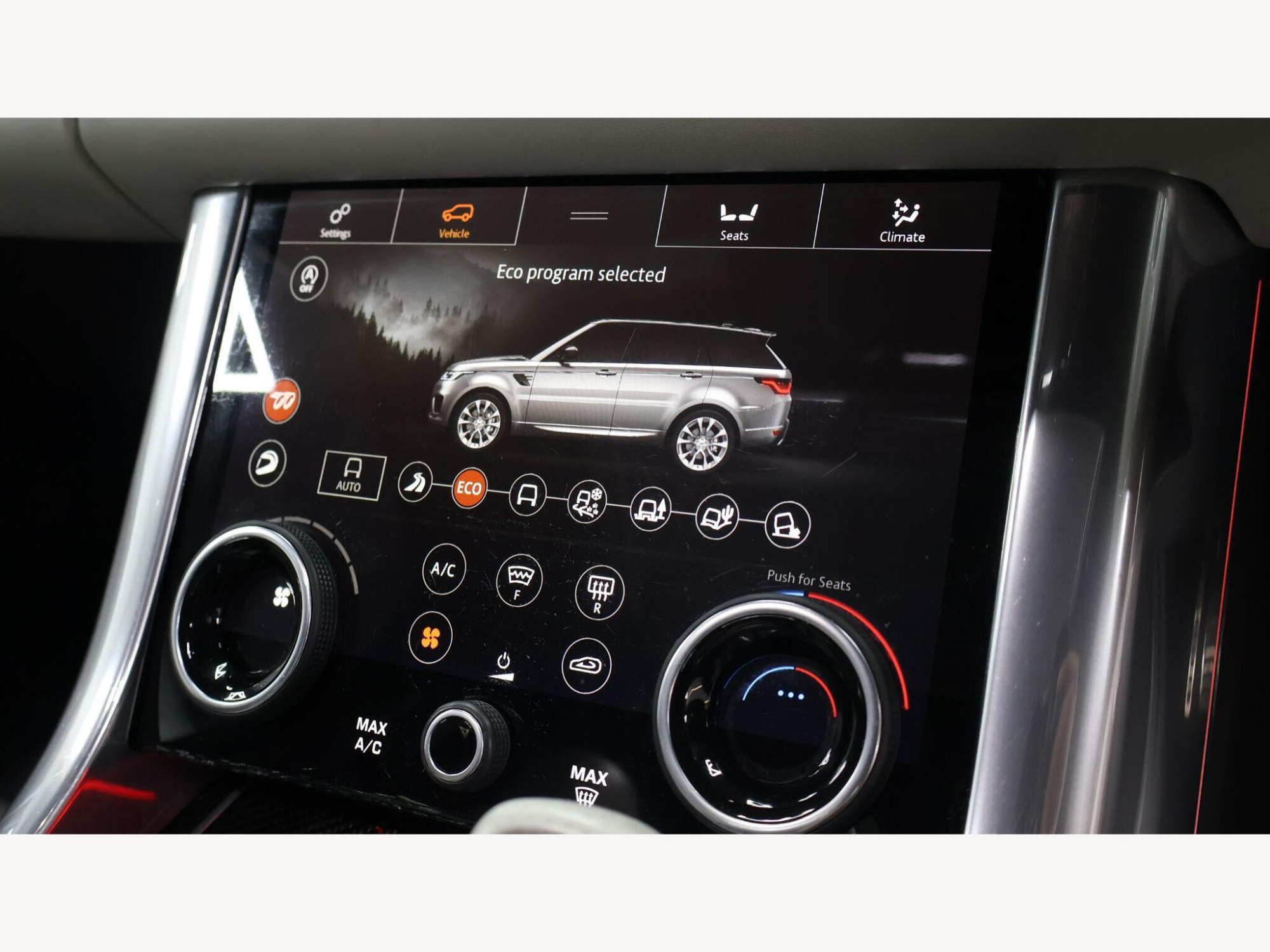 2018 Land Rover Range Rover Sport image 25