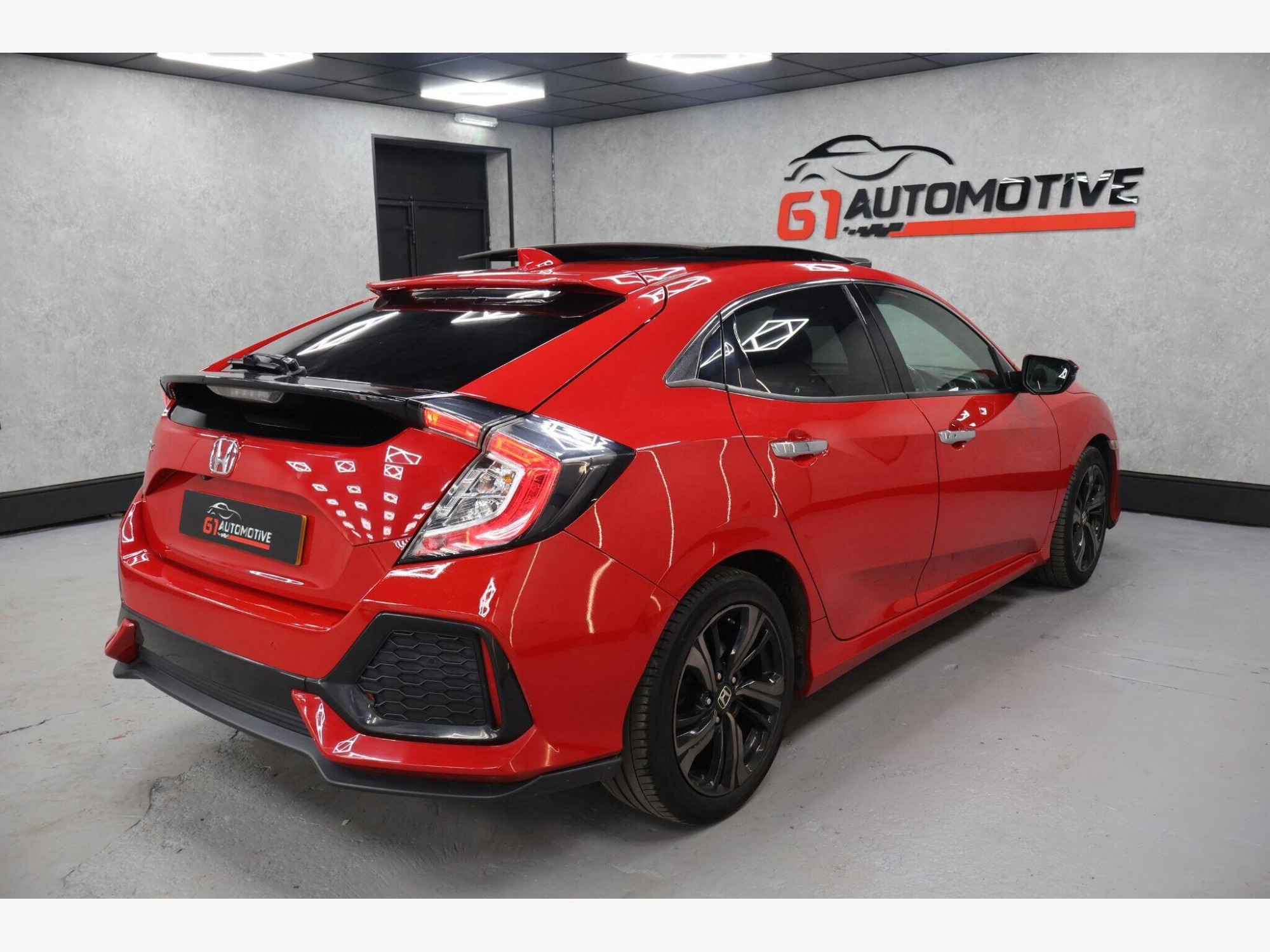 2018 Honda Civic image 10