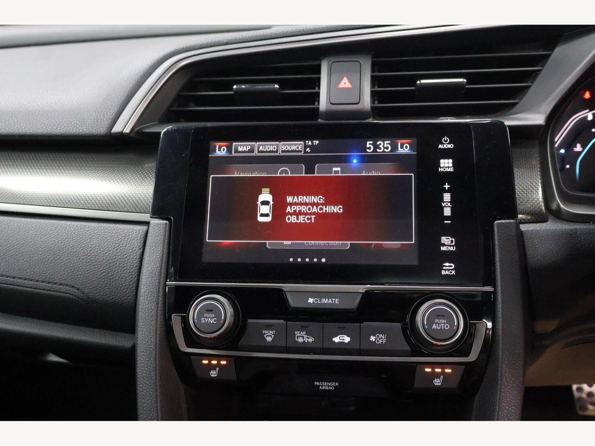 2018 Honda Civic image 23