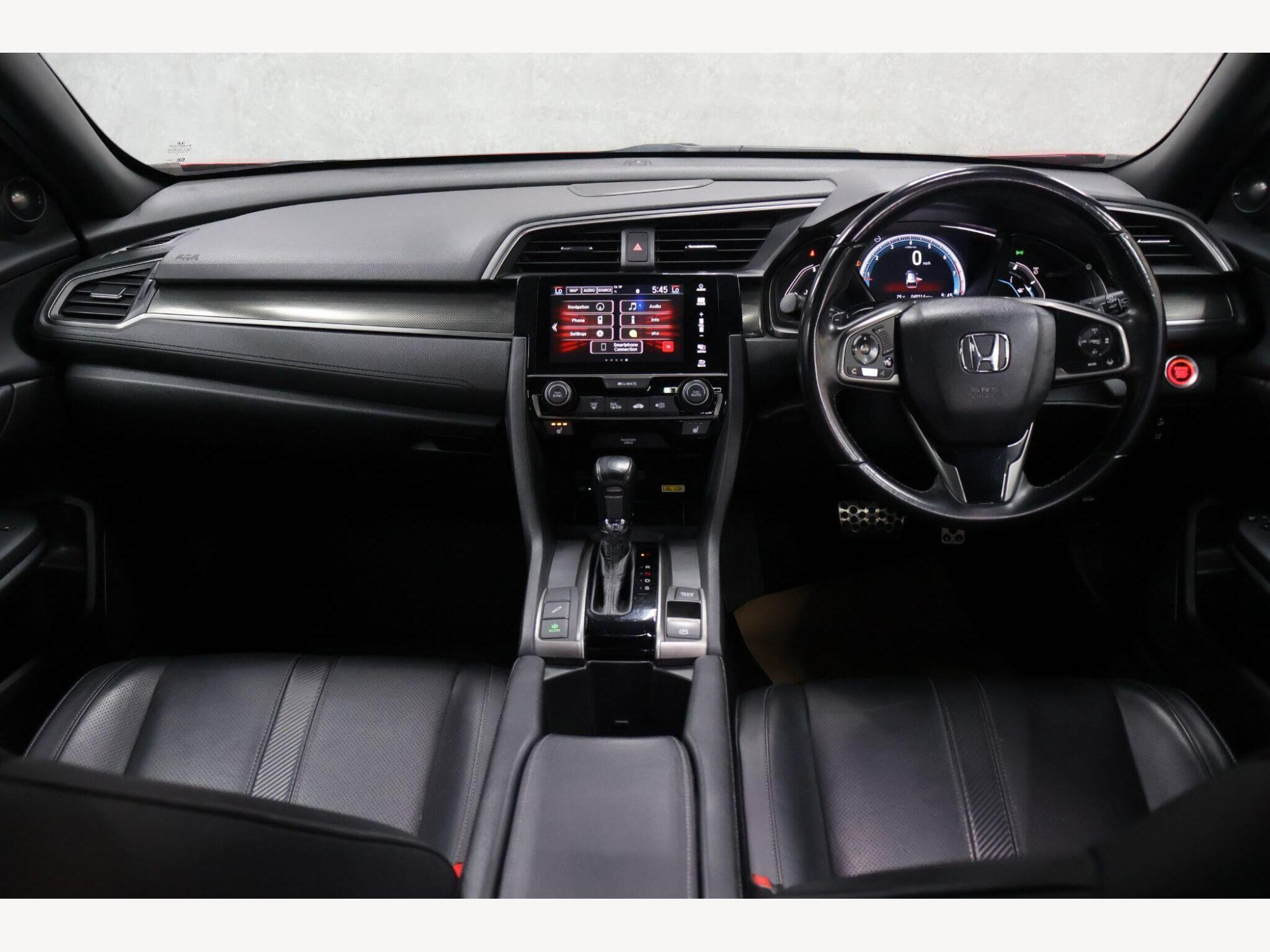 2018 Honda Civic image 40