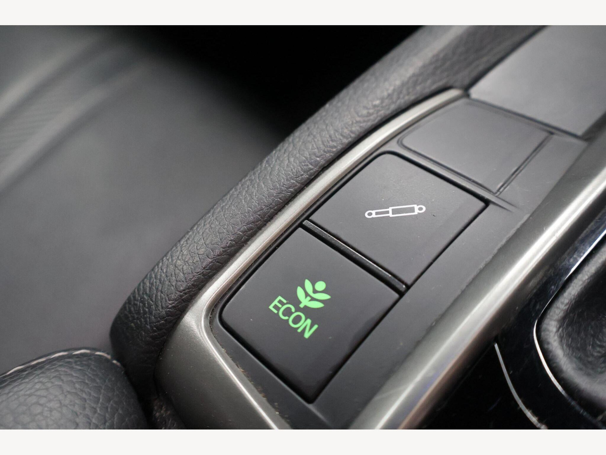 2018 Honda Civic image 19