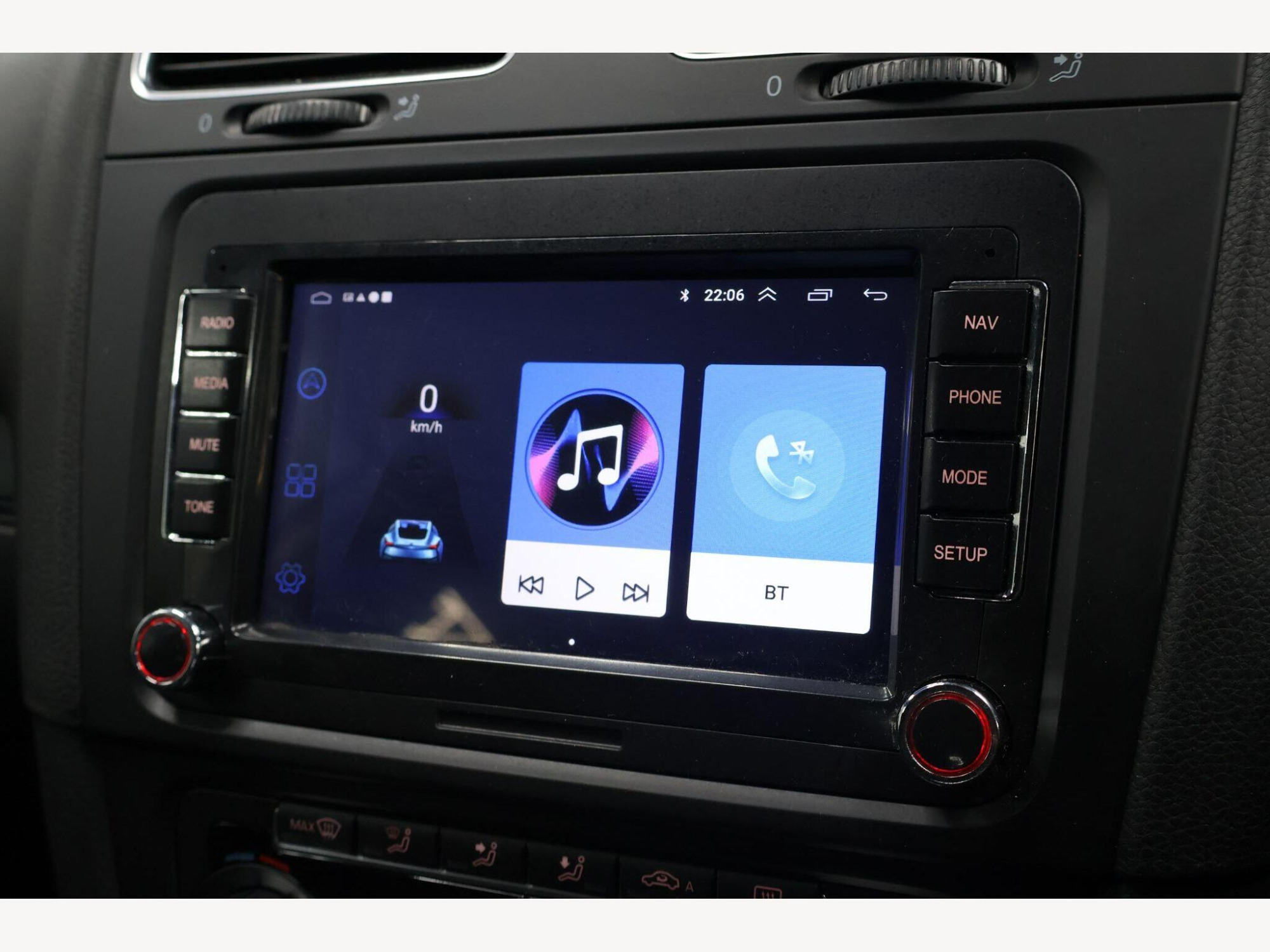 2010 Volkswagen Golf image 20