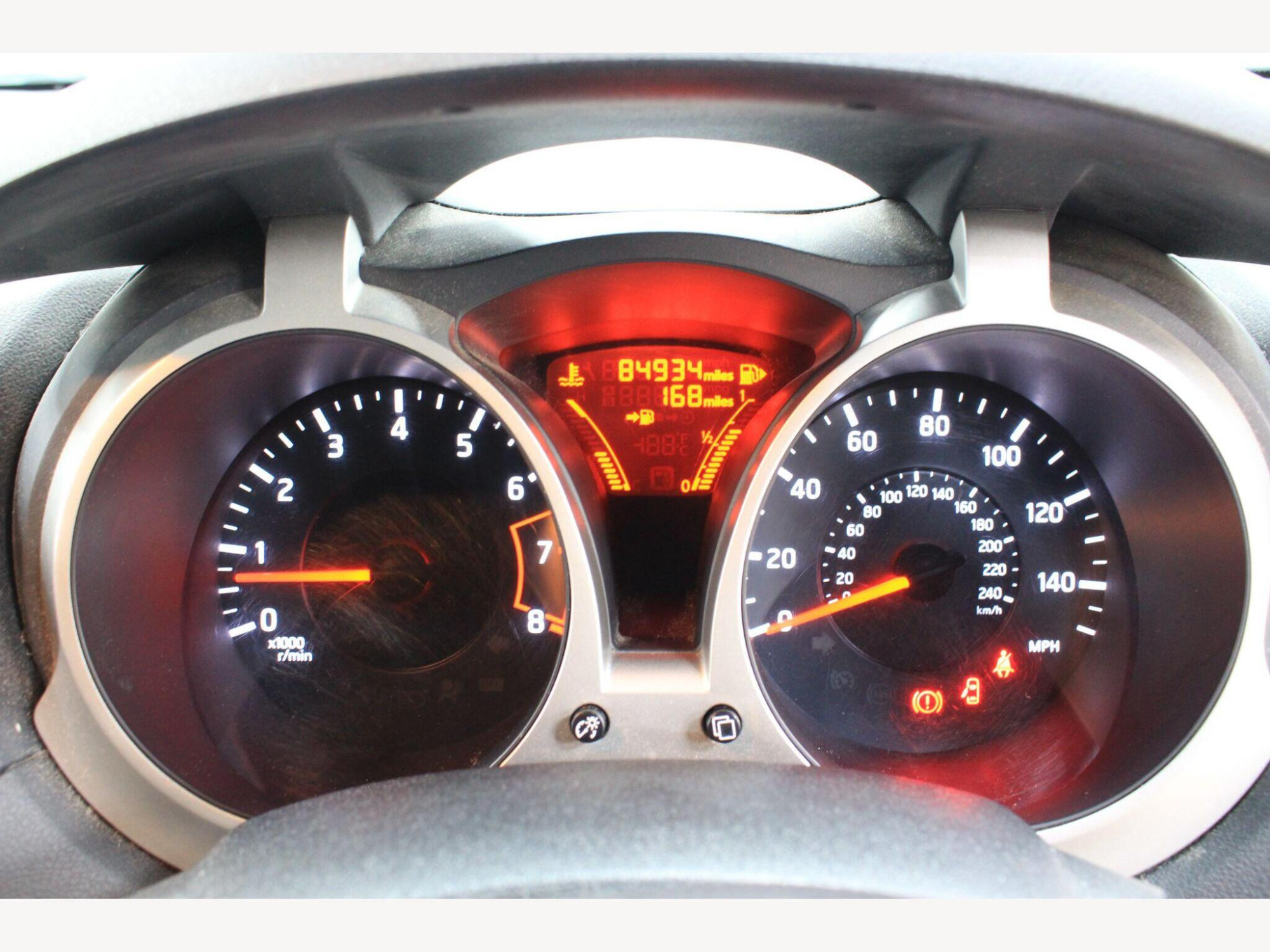 2013 Nissan Juke image 13