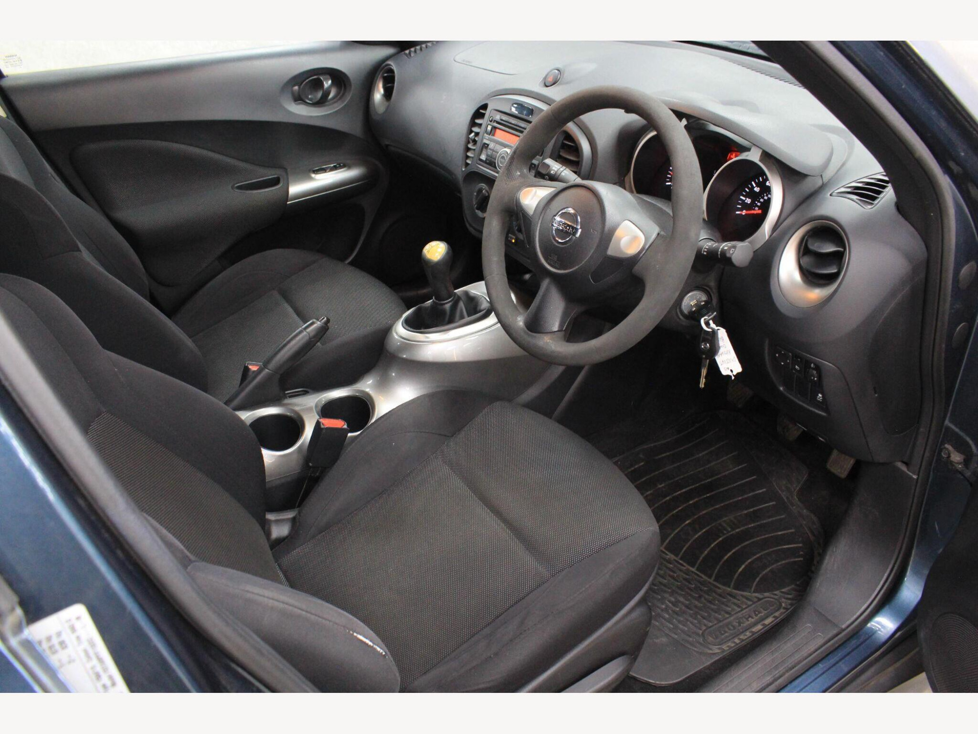 2013 Nissan Juke image 11
