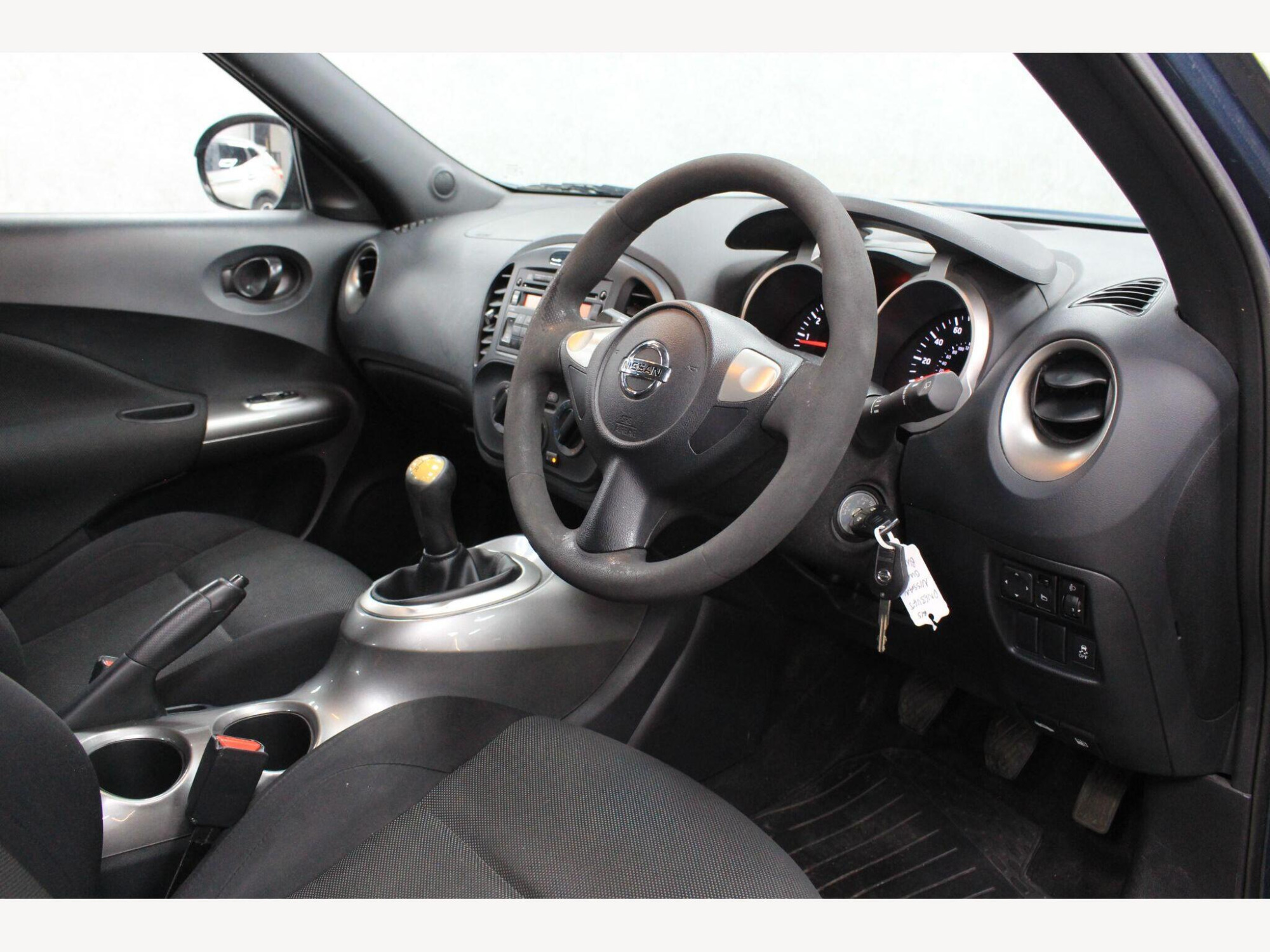 2013 Nissan Juke image 12