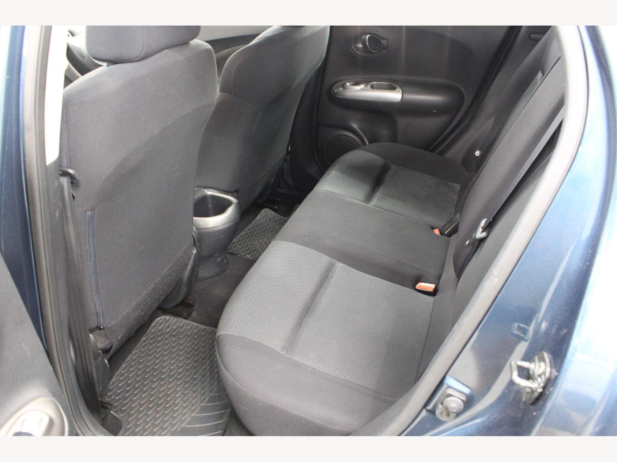 2013 Nissan Juke image 21