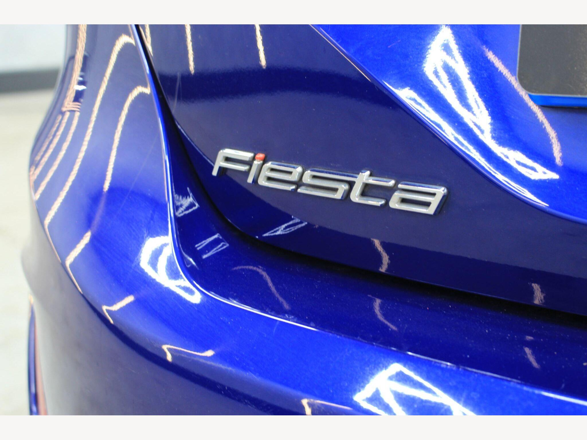 2018 Ford Fiesta image 10